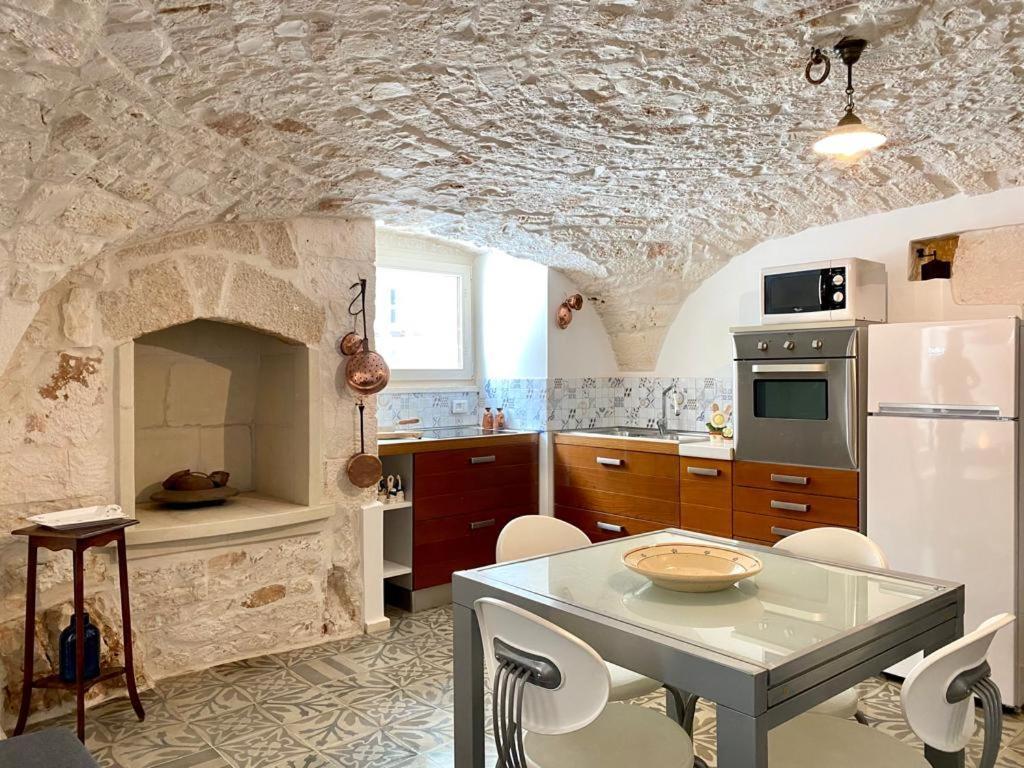 Dimora Dalia - Puglia Mia Apartments Monopoli Exteriör bild